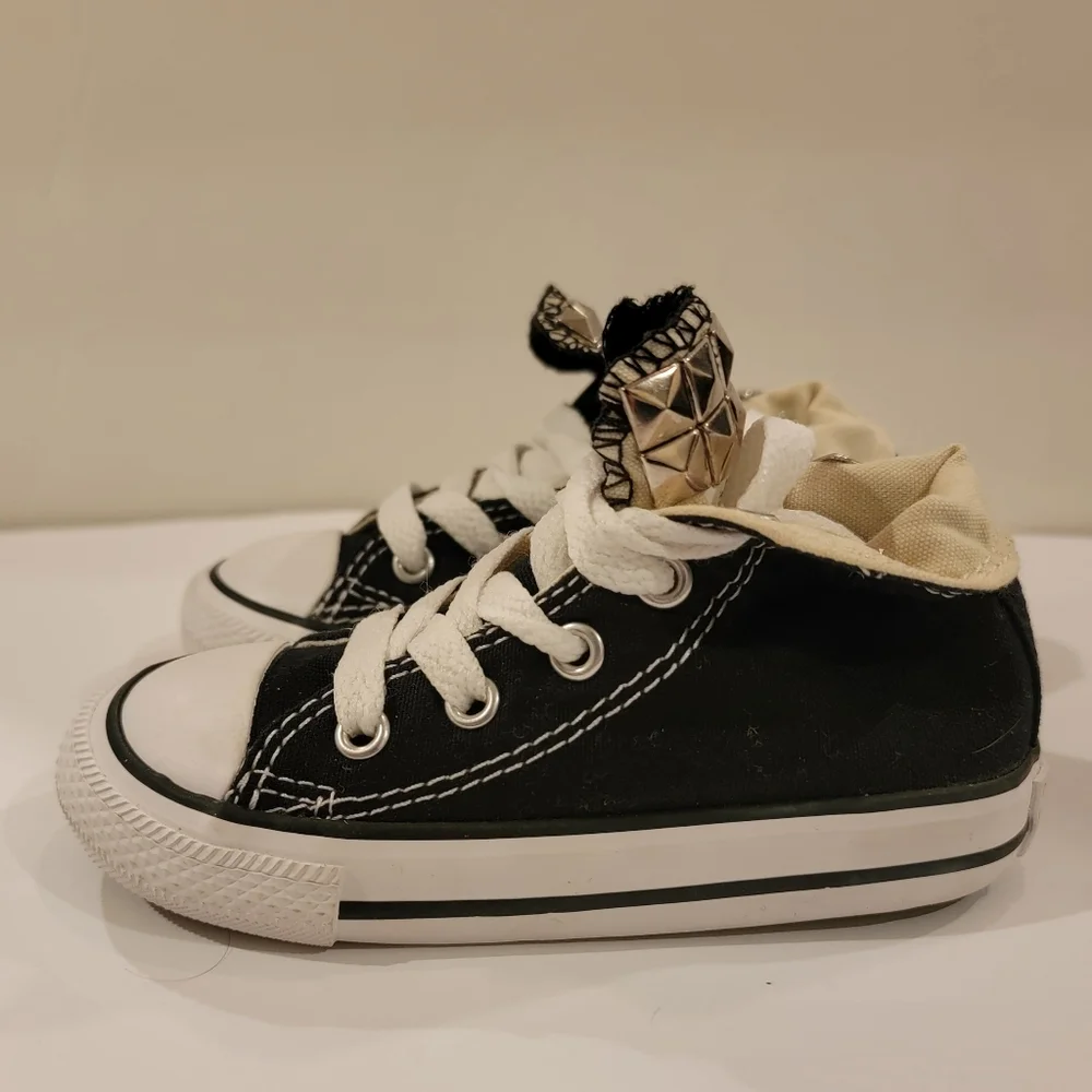 Chuck Taylor All Star TODDLER HIGH TOP SHOE size 7 infant boys girls Studded